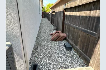 2209 Coryton Lane, Roseville, CA 95747 - Photo 27