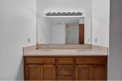 5128 Linda Lou Drive, Carmichael, CA 95608 - Photo 29