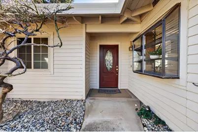 5128 Linda Lou Drive, Carmichael, CA 95608 - Photo 5