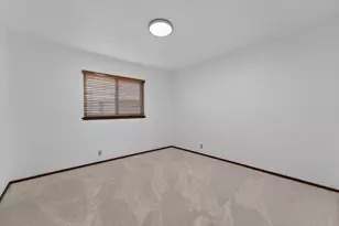 5128 Linda Lou Dr, Carmichael, CA 95608 - Photo 21