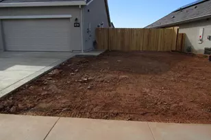 514 Bellflower Cir, Ione, CA 95640 - Photo 5