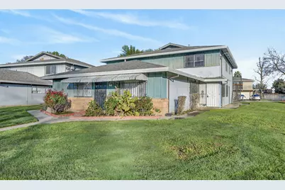 4479 La Cresta Way # 2, Stockton, CA 95207 - Photo 1