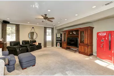 1840 Rockwood Drive, Sacramento, CA 95864 - Photo 31