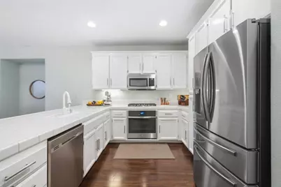 3042 Tintorera Way, Sacramento, CA 95833 - Photo 3