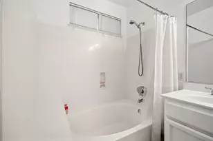 3042 Tintorera Way, Sacramento, CA 95833 - Photo 17