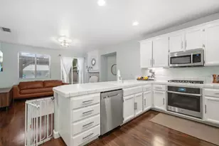 3042 Tintorera Way, Sacramento, CA 95833 - Photo 9