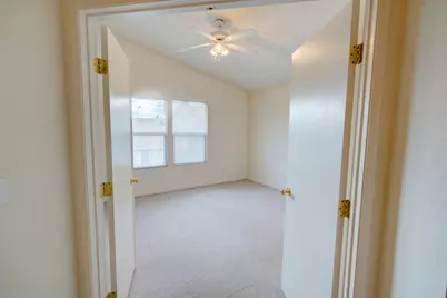 174 Castlewood Avenue, Lathrop, CA 95330 - Photo 27