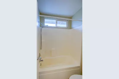 174 Castlewood Avenue, Lathrop, CA 95330 - Photo 29