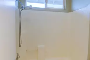 174 Castlewood Ave, Lathrop, CA 95330 - Photo 29