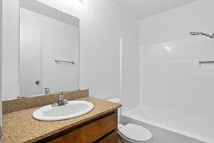 495 Cherry Ln, Manteca, CA 95337 - Photo 11