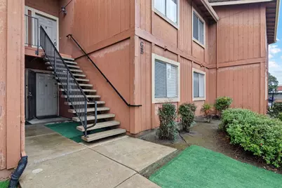 495 Cherry Lane #B, Manteca, CA 95337 - Photo 1