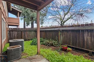 495 Cherry Ln, Manteca, CA 95337 - Photo 17