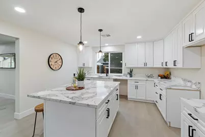 330 Tenaya Avenue, Sacramento, CA 95833 - Photo 9