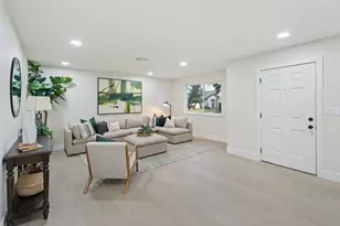 330 Tenaya Ave, Sacramento, CA 95833 - Photo 3