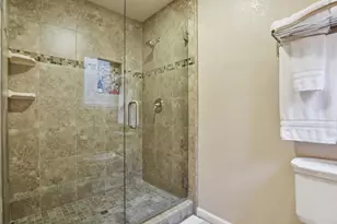 340 Crestridge Ln, Folsom, CA 95630 - Photo 29