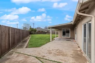 1713 Pikake, Ceres, CA 95307 - Photo 45