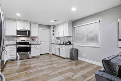 3356 Gould Way, Sacramento, CA 95827 - Photo 9