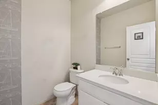 302 Johnson Ferry Rd, Lathrop, CA 95330 - Photo 13