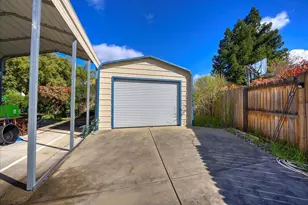 1404 Sussex Ct, Roseville, CA 95661 - Photo 31