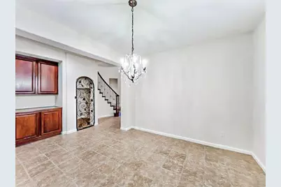 5716 Alder Bridge Court, Elk Grove, CA 95757 - Photo 9