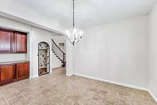 5716 Alder Bridge Ct, Elk Grove, CA 95757 - Photo 9