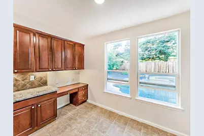 5716 Alder Bridge Court, Elk Grove, CA 95757 - Photo 15