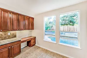 5716 Alder Bridge Ct, Elk Grove, CA 95757 - Photo 15