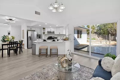 7821 Scottsdale Drive, Sacramento, CA 95828 - Photo 21