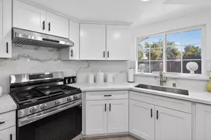 7821 Scottsdale Dr, Sacramento, CA 95828 - Photo 23