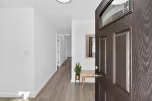 7821 Scottsdale Dr, Sacramento, CA 95828 - Photo 11