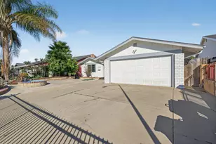 7821 Scottsdale Dr, Sacramento, CA 95828 - Photo 7