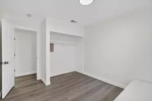 7821 Scottsdale Dr, Sacramento, CA 95828 - Photo 35