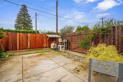 2500 Mira Flores Drive, Turlock, CA 95380 - Photo 29