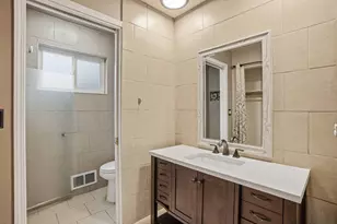 2500 Mira Flores Dr, Turlock, CA 95380 - Photo 25