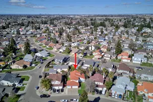 8775 Liscarney, Sacramento, CA 95828 - Photo 9