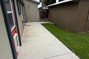 931 Park Ave, Escalon, CA 95320 - Photo 9