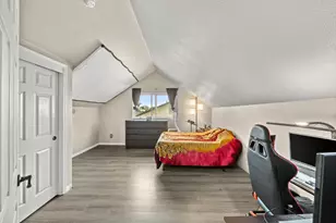 8048 Renton Way, Sacramento, CA 95828 - Photo 39