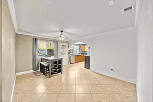 8048 Renton Way, Sacramento, CA 95828 - Photo 19