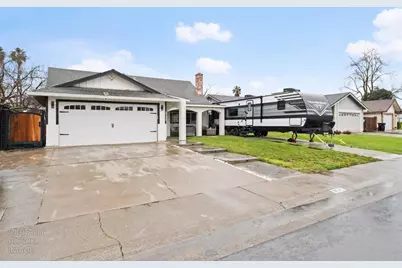 8048 Renton Way, Sacramento, CA 95828 - Photo 5