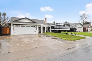 8048 Renton Way, Sacramento, CA 95828 - Photo 5