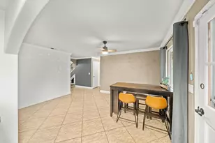 8048 Renton Way, Sacramento, CA 95828 - Photo 23