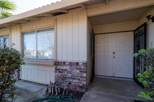 1323 Chukar St, Los Banos, CA 93635 - Photo 3