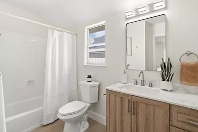 121 Bridgeview Court, Crockett, CA 94525 - Photo 19