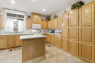 Bluebird Ln, Folsom, CA 95630 - Photo 11