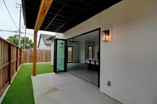 1526 3rd St, Escalon, CA 95320 - Photo 11