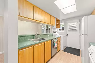 4007 Oak Villa Circle, Carmichael, CA 95608 - Photo 5