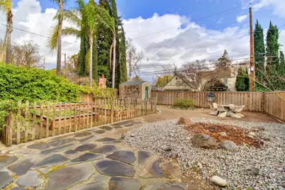 1709 37th Street, Sacramento, CA 95816 - Photo 45