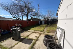 6207 Fairfax Way, North Highlands, CA 95660 - Photo 5