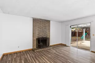 2041 Holbrook Pl, Manteca, CA 95336 - Photo 15