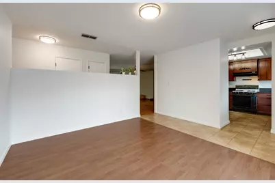 7074 Lynnetree Way, Citrus Heights, CA 95610 - Photo 5